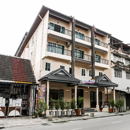 Canary House Rachawong คานารี่ เฮ้าส์ ราชวงศ์ Чіангмай Екстер'єр фото