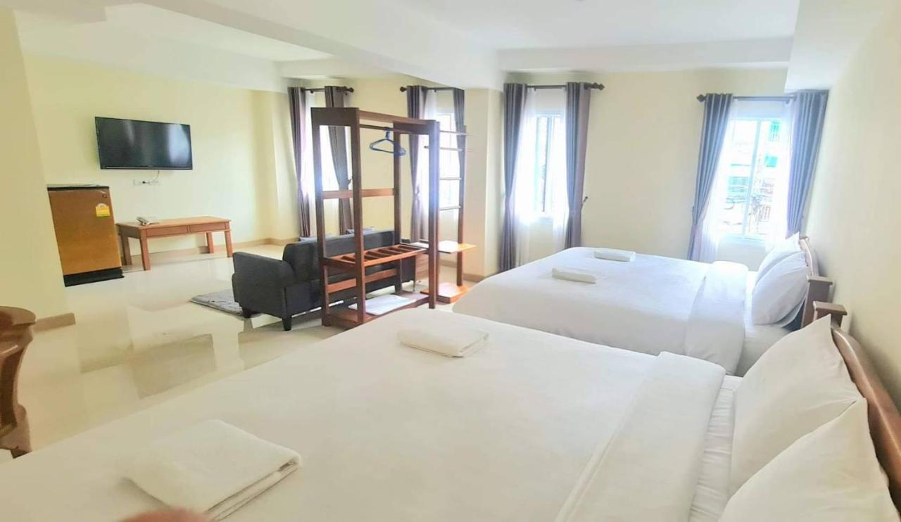 Canary House Rachawong คานารี่ เฮ้าส์ ราชวงศ์ Чіангмай Екстер'єр фото