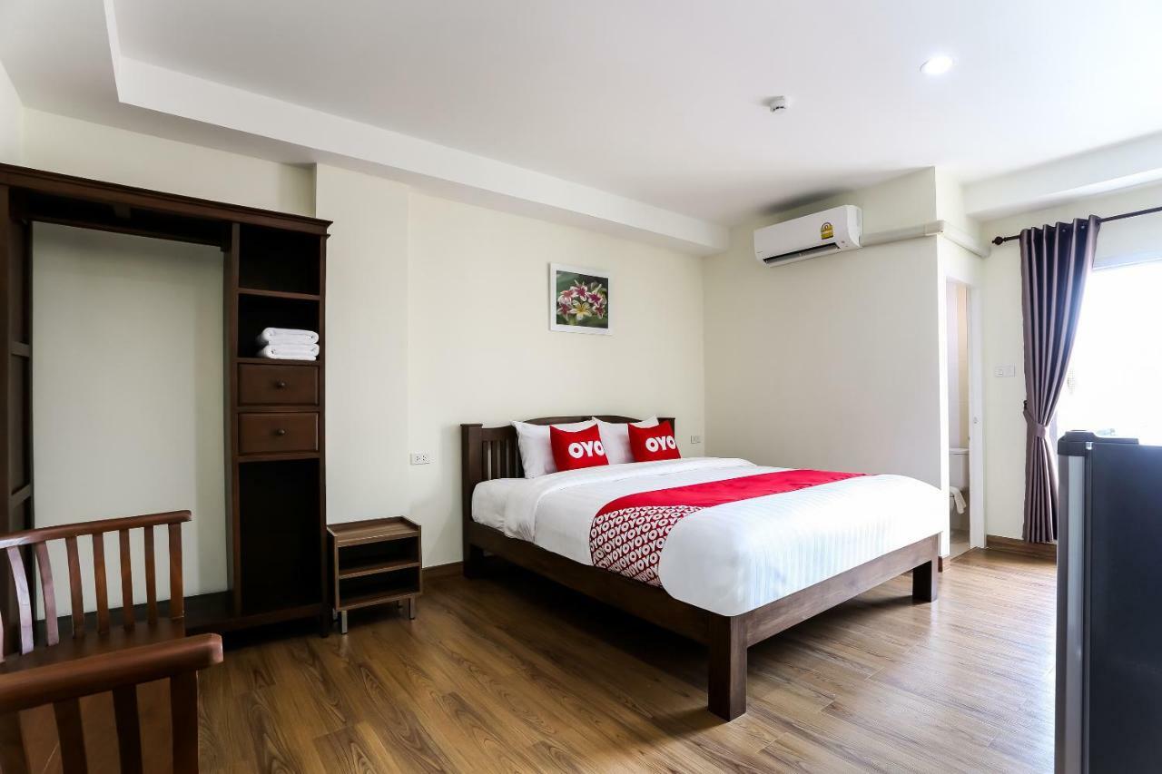 Canary House Rachawong คานารี่ เฮ้าส์ ราชวงศ์ Чіангмай Екстер'єр фото
