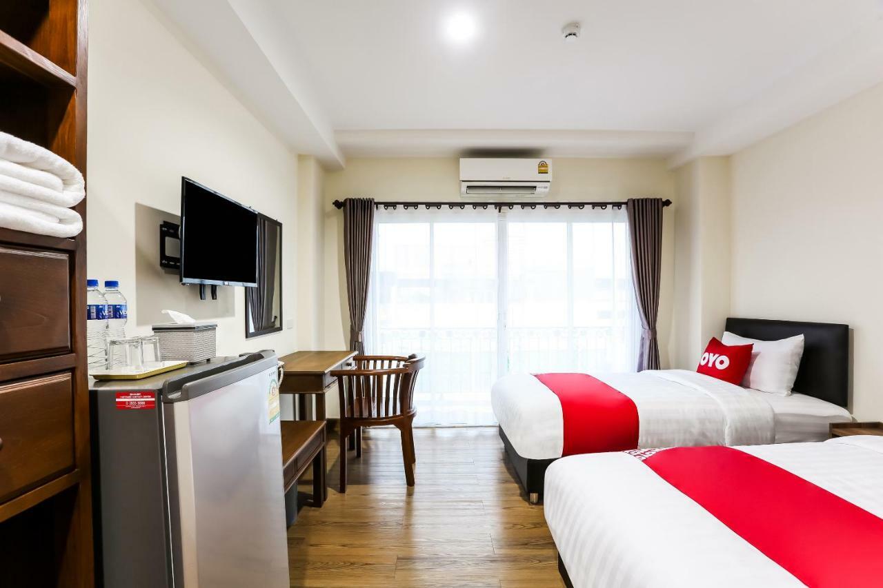 Canary House Rachawong คานารี่ เฮ้าส์ ราชวงศ์ Чіангмай Екстер'єр фото