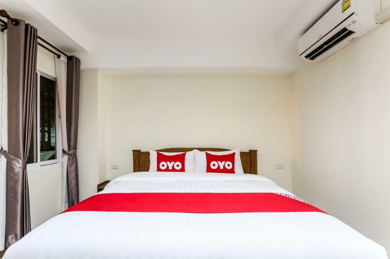 Canary House Rachawong คานารี่ เฮ้าส์ ราชวงศ์ Чіангмай Екстер'єр фото