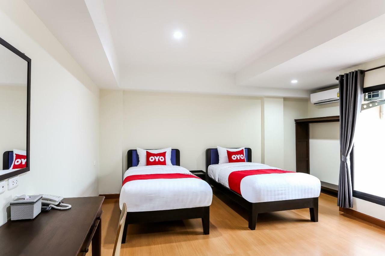 Canary House Rachawong คานารี่ เฮ้าส์ ราชวงศ์ Чіангмай Екстер'єр фото