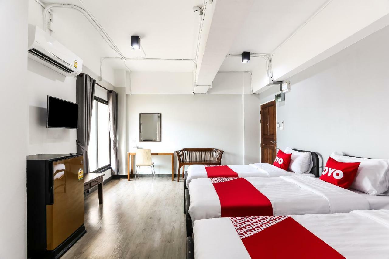 Canary House Rachawong คานารี่ เฮ้าส์ ราชวงศ์ Чіангмай Екстер'єр фото