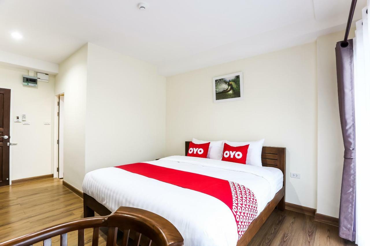 Canary House Rachawong คานารี่ เฮ้าส์ ราชวงศ์ Чіангмай Екстер'єр фото
